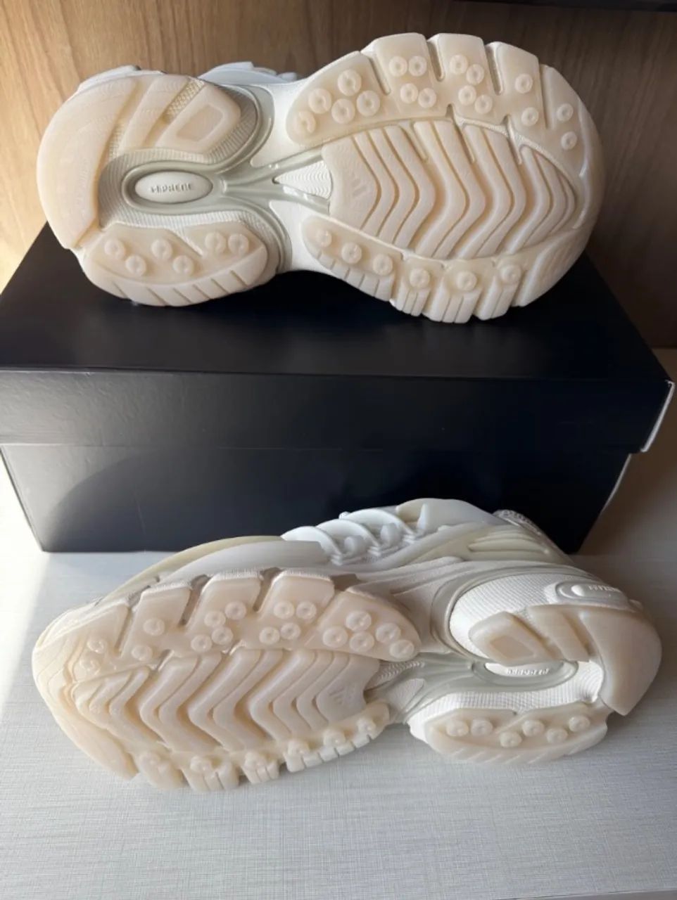 Adistar Jellyfish Chalk White x Pharrell Williams - Foto 4