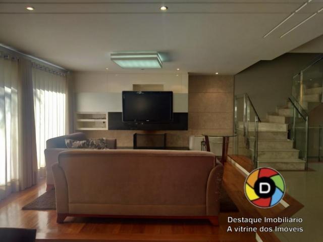 Linda de alto padrão com sala cinema privado e pertinho do centro. - Foto 5