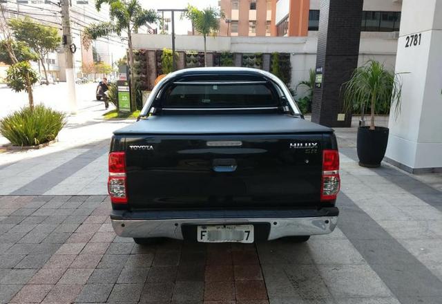 Toyota Hilux 2013, 74.000 km praticamente único dono, impecável - Foto 6