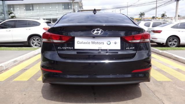HYUNDAI ELANTRA - Foto 6