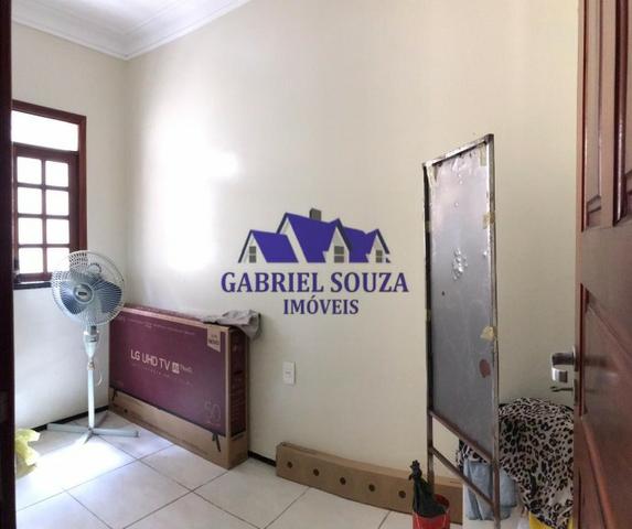 Belíssima Casa Solta com Amplo Terreno (484m² / 3 Quartos / 5 Vagas) na Maraponga - Foto 10
