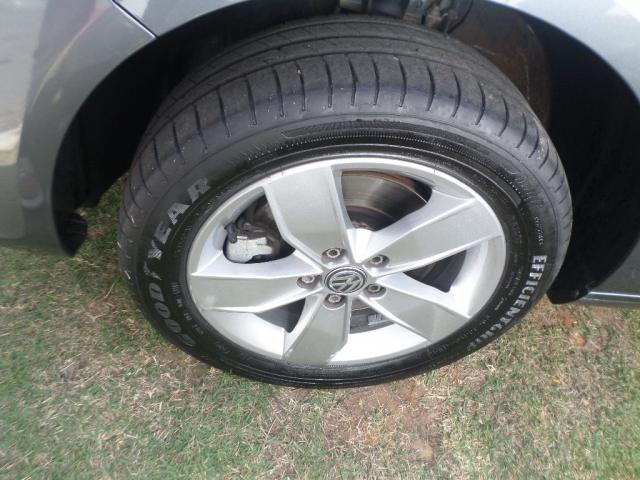 VOLKSWAGEN FOX 1.6 MSI HIGHLINE 16V FLEX 4P MANUAL - Foto 6