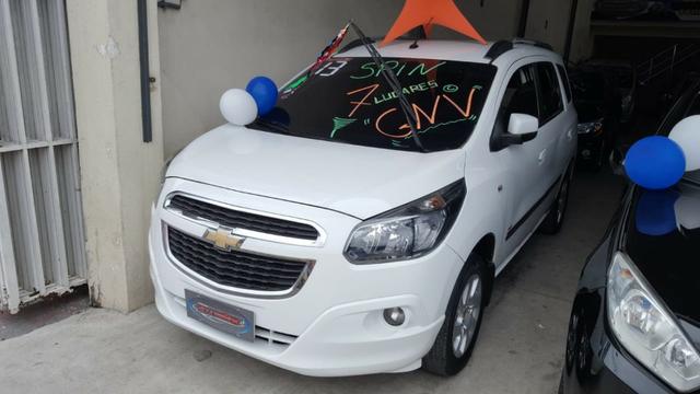 Spin LTZ 1.8 - 2013 - 7 Lugares - Completo + GNV
