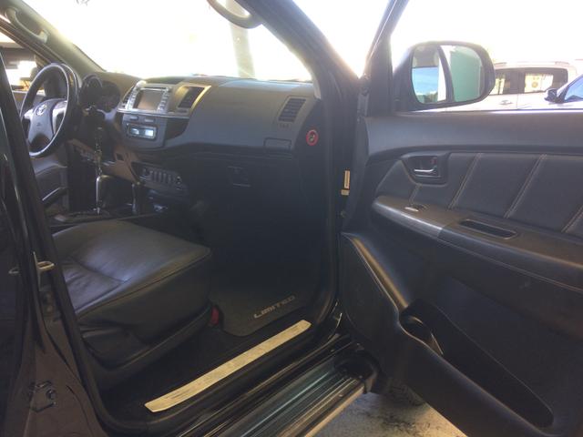 Hilux 3.0 Limited - Foto 13