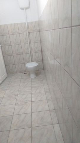 Aluga-se casa para fins religioso ou moradia direto com proprietário - Foto 6