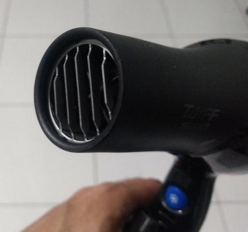 Secador 1300W Taiff Smart 220v ST200 com Bico Chato 2 temperaturas 2 velocidades cabo 3 m - Foto 3