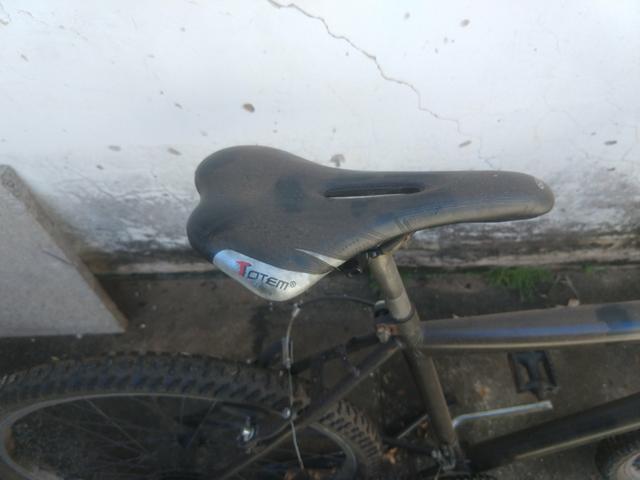Vendo bike aceito negociar - Foto 2