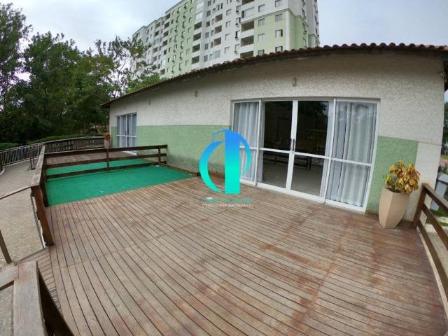Apto 2 Qts, sol da manhã todo reformado - Foto 10