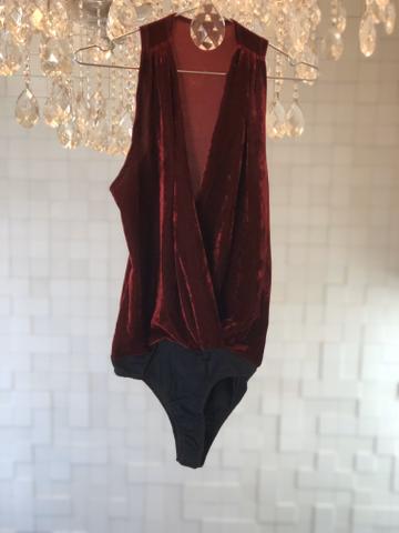 Body com decote lindíssimo! - Foto 2