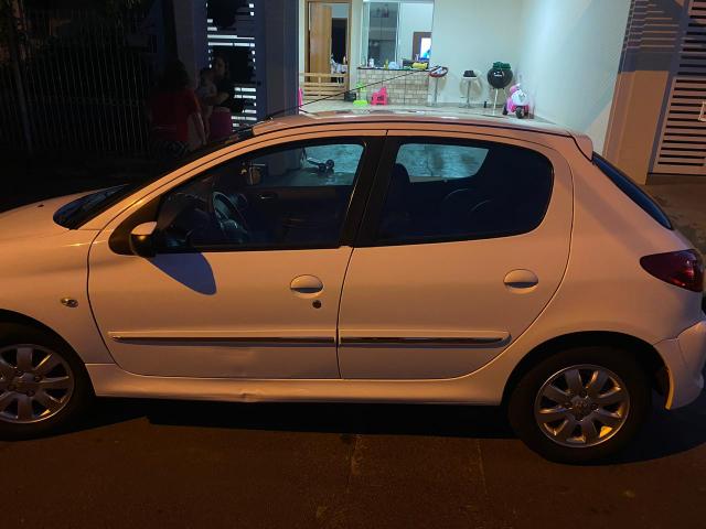 Peugeot 207 - Foto 2