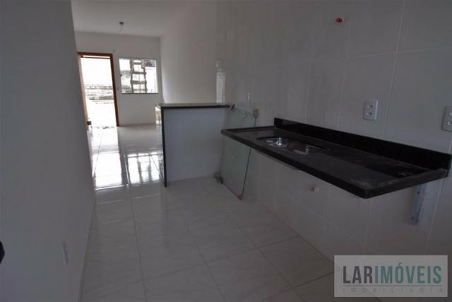 Linda casa de 2 quartos com super espaço para construção - Foto 4