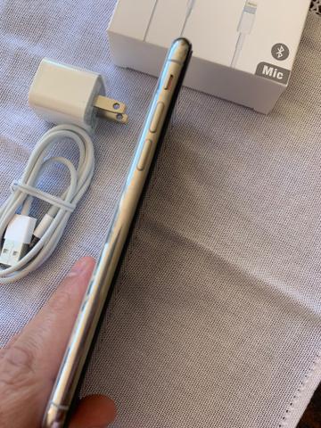IPhone X 256GB Silver - praticamente sem uso - novissimo - completo - Foto 6