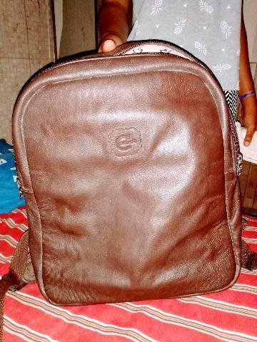Mochila da CASTRO de couro original.