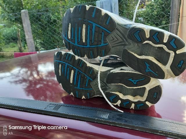 Tênis original Mizuno em ótimo estado número 41. - Foto 2