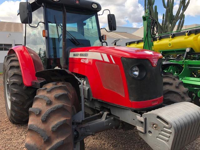 Massey Ferguson 4292 4x4 ano 2010, Cabinado Original