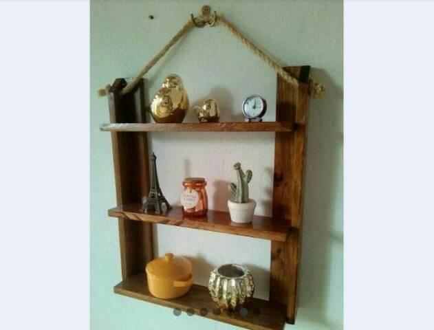 Fabricamos móveis e peças decorativas, com paletes ,sob encomenda - Foto 4