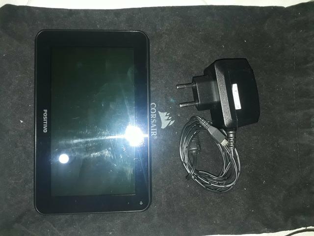 Tablet Positivo YPY