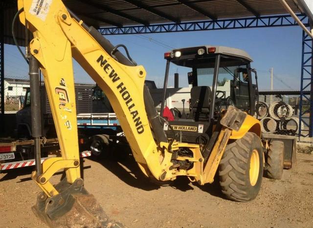 Retroescavadeira new holland no boleto