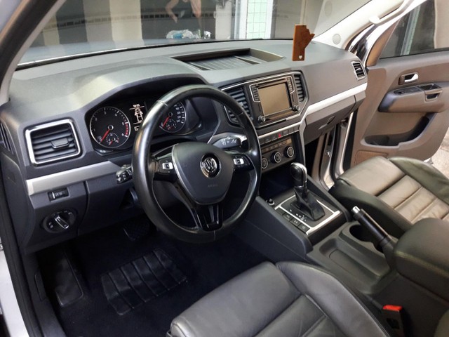 AMAROK HIGHLINE 2.0 BITURBO DIESEL 4X4 AT 2017