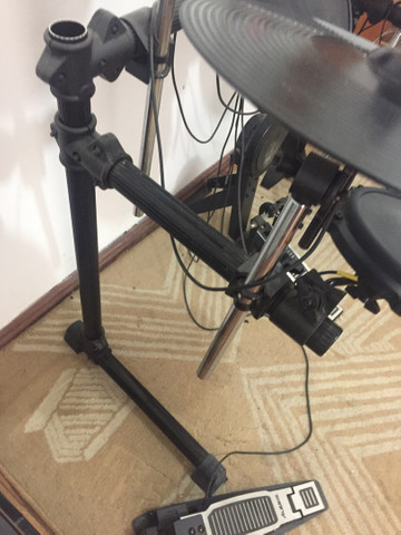 Bateria eletrônica Alesis DM6 - Foto 3