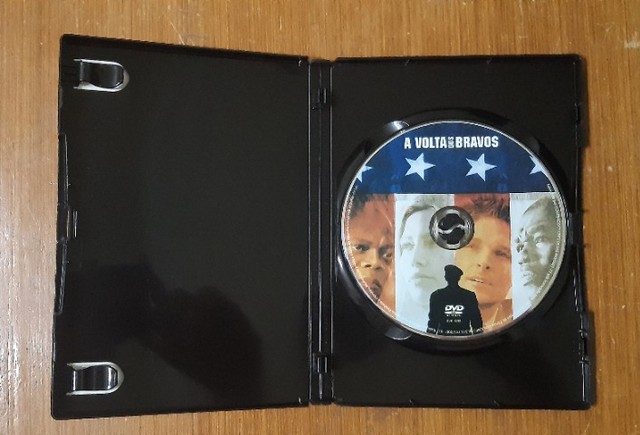 DVD Filme A Volta dos Bravos - Foto 2