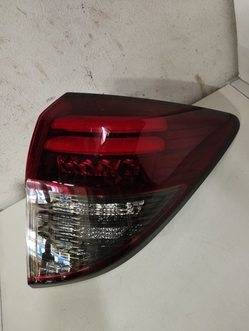 Lanterna HRV lado direito 