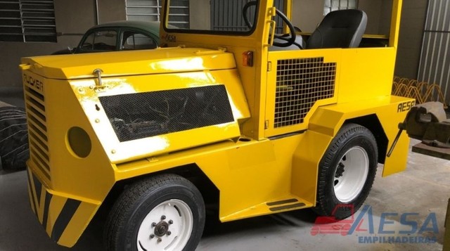 Rebocador Rucker TM2000