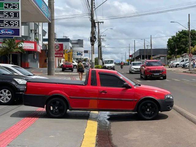 Carro Volkswagen Saveiro Titan Câmbio Manual 2010 é bom? Preços