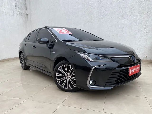 TOYOTA COROLLA ALTIS PREMIUM HYBRID 