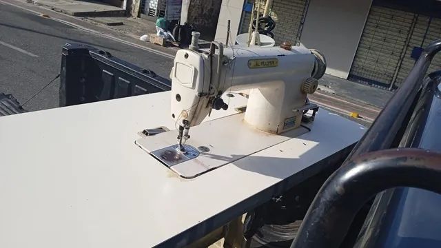 Manutenção,compra,venda e aluguel de máquinas de costura industrial. - Foto 4