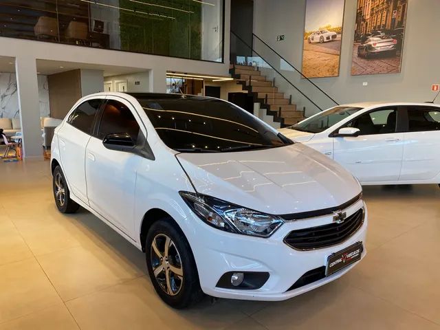 Ônix LTZ 1.4 AT com 39.000km na CENTRAL VEÍCULOS 