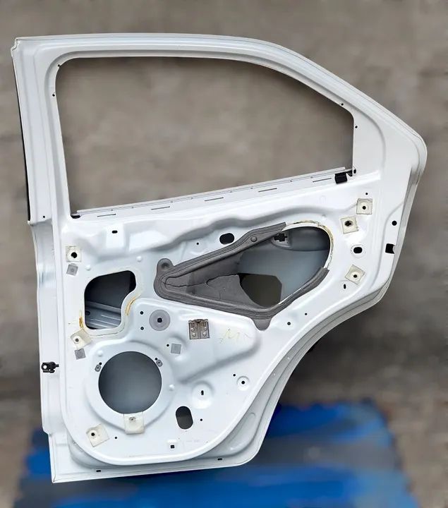 Porta Traseira Lado Direto Ford Ka Hatch 2014 ao 2021 - Foto 2