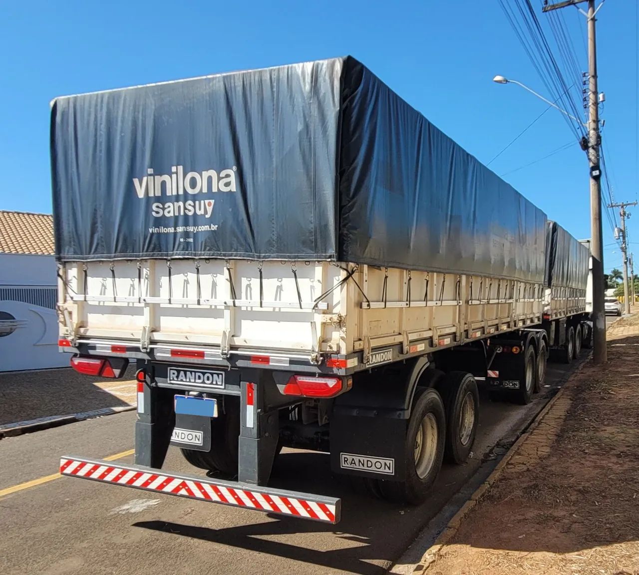 Caminhão Scania R420 2006 com Bitrem Randon 2007 - Foto 4