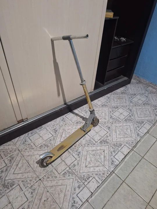 Patinete de alumínio - ótimo estado - Foto 2