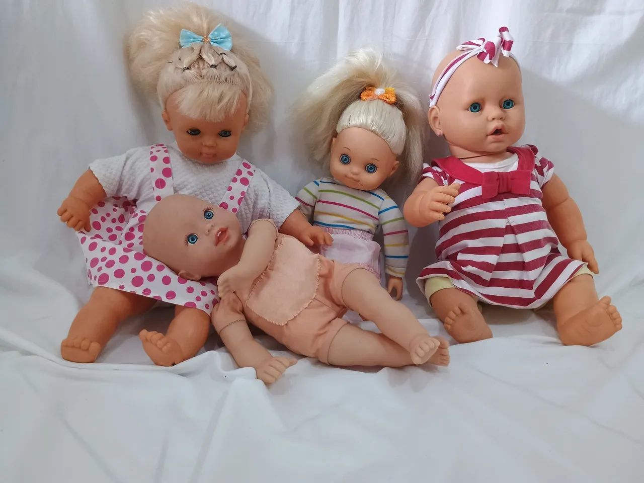 Lote com 4 bonecas antigas 