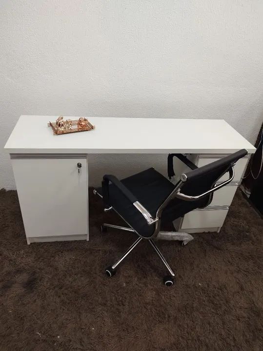 Mesa reta para escritório mdf branca - Foto 2