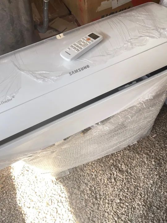 Ar condicionado SPLIT SAMSUNG INVERTER 9000 BTUS - Foto 4