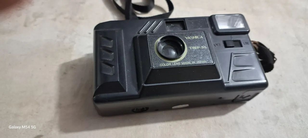 Câmera YASHICA TRIP-35 - Usada - Foto 2