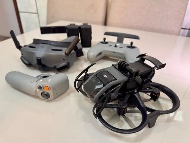 Vendo - Avata Kit Completo 3 baterias - Goggles Integra - Remote Controller 2 - Foto 3