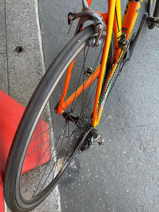 Bike Specialized carbono Tarmac SL4 - Foto 4