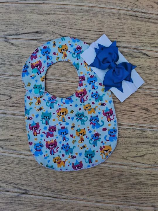 Kit Babador +laço de bebê  estampado