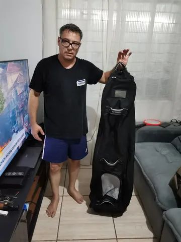 Saco de viagem reforçado.