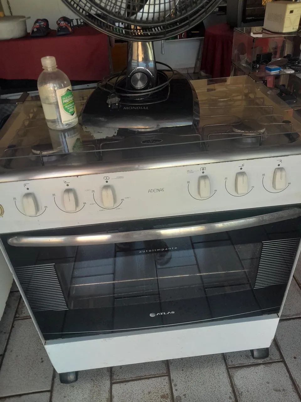 Vendo fogão funciona tudo 