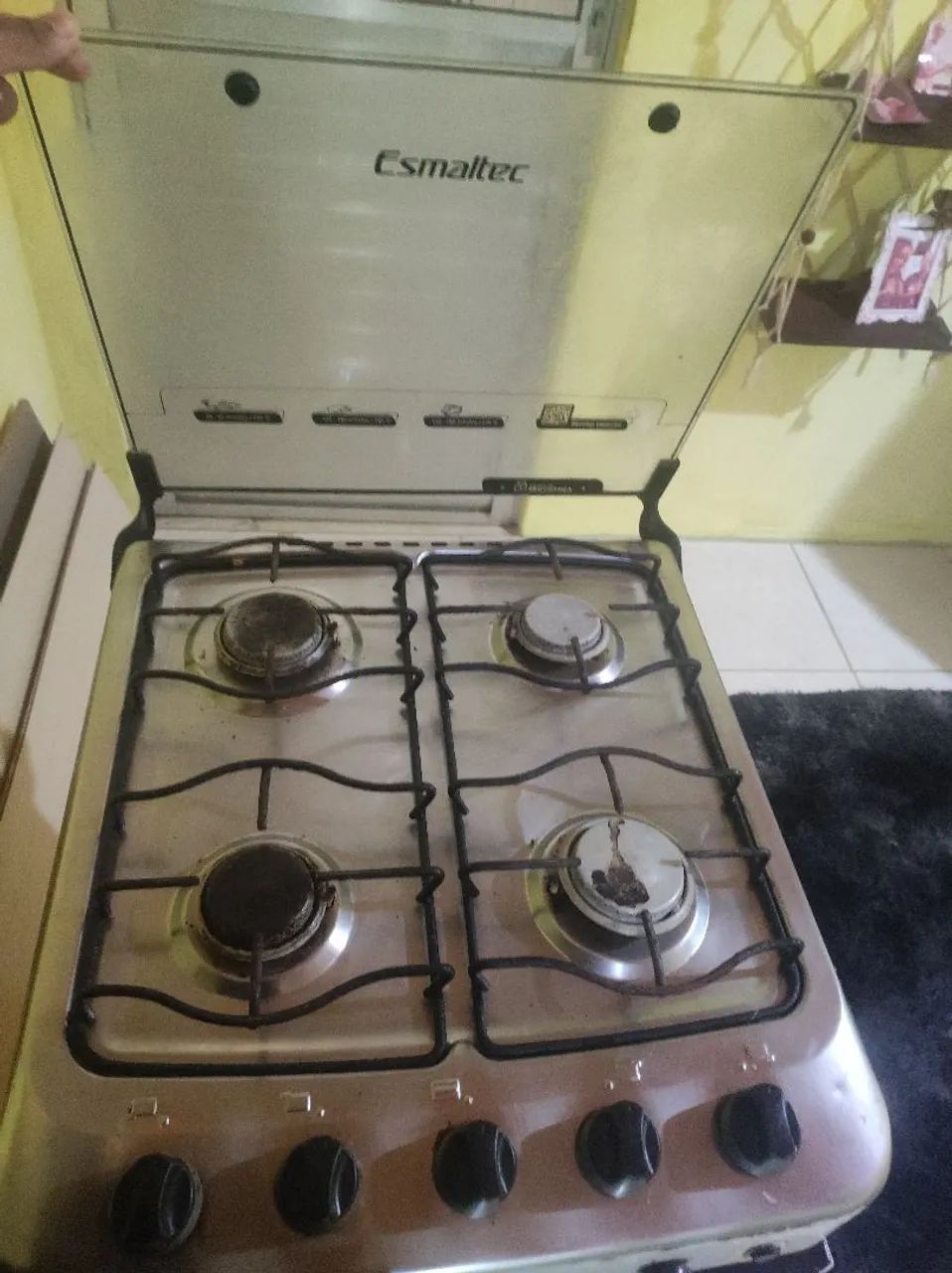 4-Burner Stove64739936711170120