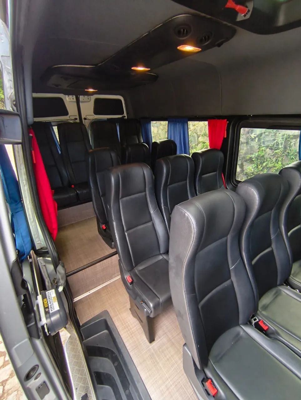 Aluguel de Van Sprinter Executiva  - Foto 5