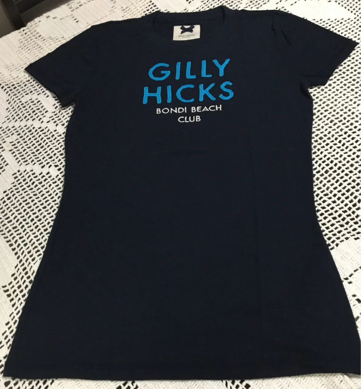 CAMISETA FEMININA GILLY HICKS (do grupo Abercrombie) - Tam. M - NOVA e ORIGINAL - Foto 3