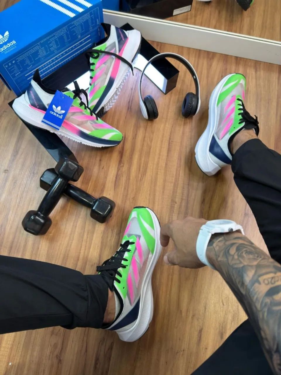 Tênis Adidas Colorido - Novo e Original!