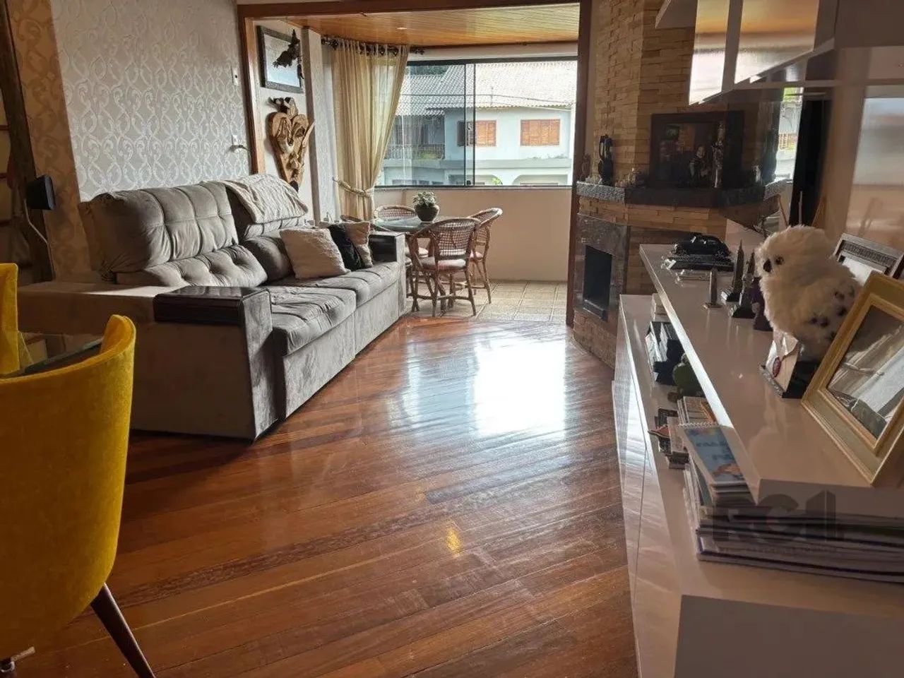 Apartamento de 3 dormitórios, sendo uma suíte, cozinha espaçosa, área de serviço separada  - Foto 5