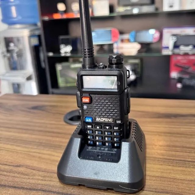 Rádio Comunicador BAOFENG UV-5R - Original, para Longo Alcance - Foto 2