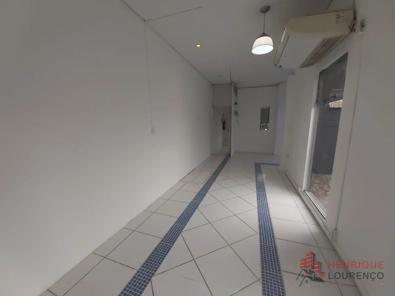 SALA COMERCIAL em JOINVILLE - SC, BOA VISTA